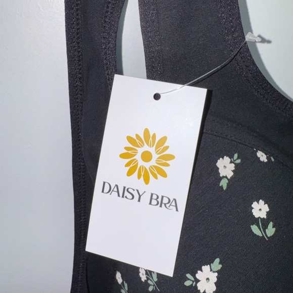 Large Cup Daisy Bra Front Close Wirefree Plus Size 6XL  Black NWT - Picture 5 of 5